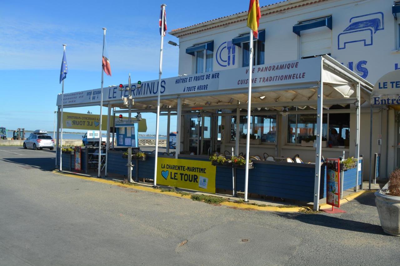 Logis Hotel Le Terminus Bourcefranc Exteriör bild