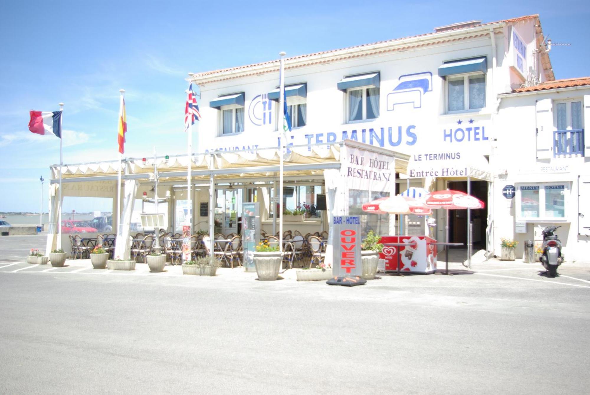 Logis Hotel Le Terminus Bourcefranc Exteriör bild