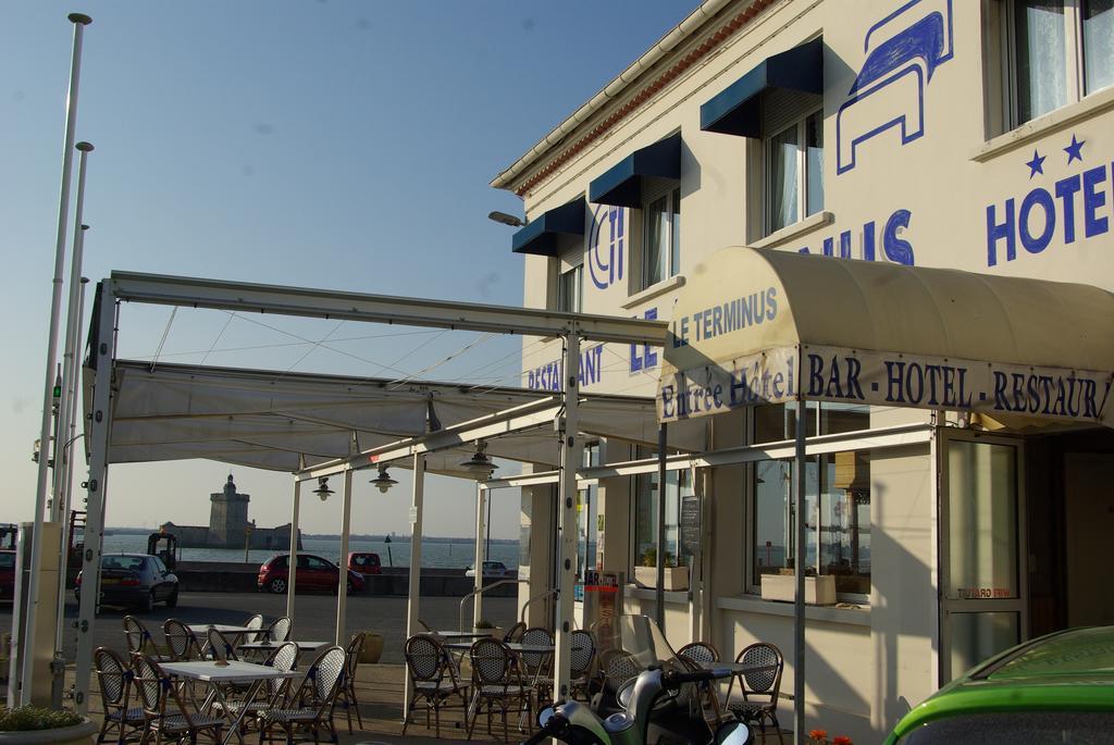 Logis Hotel Le Terminus Bourcefranc Exteriör bild